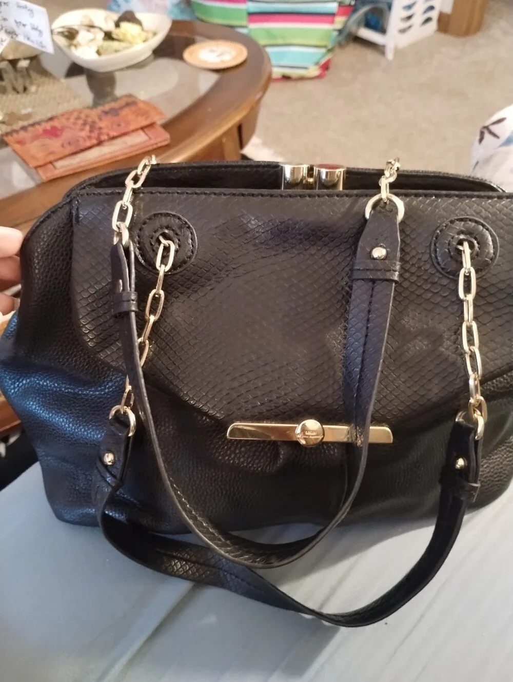 LuLu By LuLu Geniuss Black Leather Snake Skin; Kiss Lock Chainlink Stachel